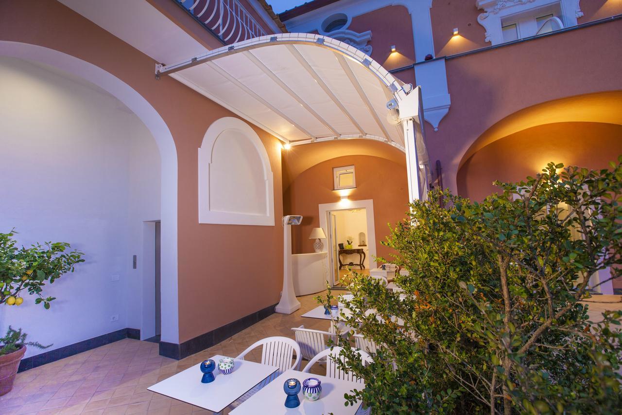 Il Moro Di Positano Hotel Luaran gambar